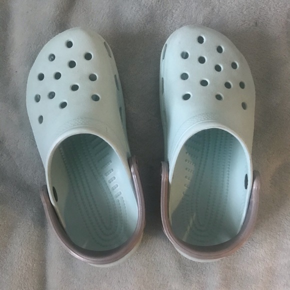 Vintage Crocs from Boulder Boulder 2009 Race! - Picture 3 of 5